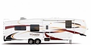 2008 Coachmen Wyoming 332 RLTS