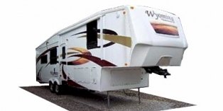 2009 Coachmen Wyoming 332 RLTS