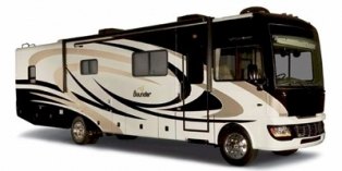 2009 Fleetwood Bounder® 33U