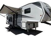 2021 Eclipse Iconic 5th Wheel Wide Body 3928RS