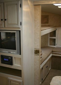 Vr1 Rv 2008 Keystone VR1 Review | RV Guide