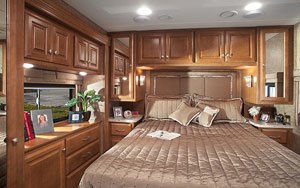 2013 thor motor coach palazzo 33 3 review