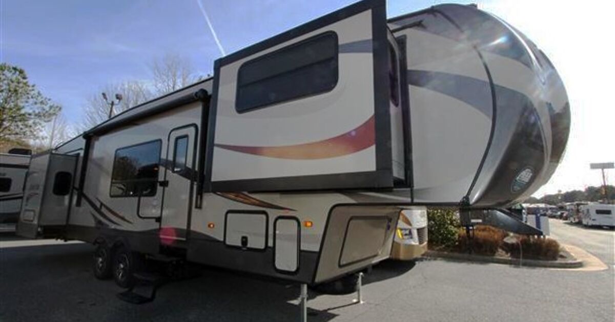 Wide Body Rvs 2015 Keystone Sprinter Wide Body 334FWFLS Review | RV Guide
