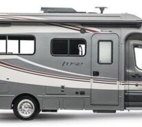 Winnebago Shows Off Lineup at National RV Trade Show