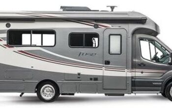 Winnebago Shows Off Lineup at National RV Trade Show
