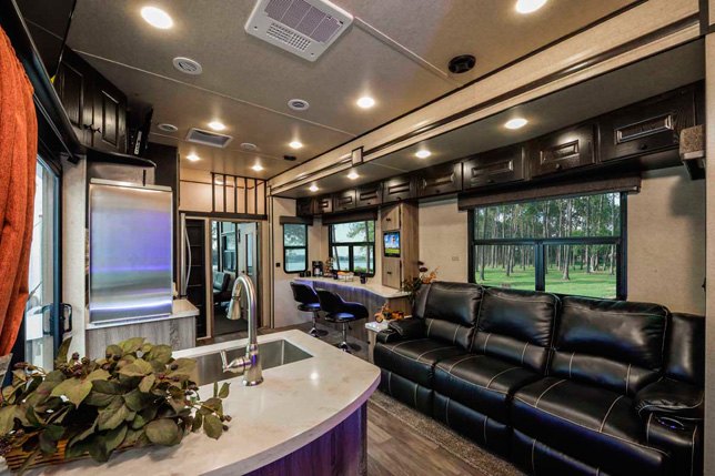 2016 Cruiser Rv 2016 Cruiser RV Boss 4290 Review | RV Guide