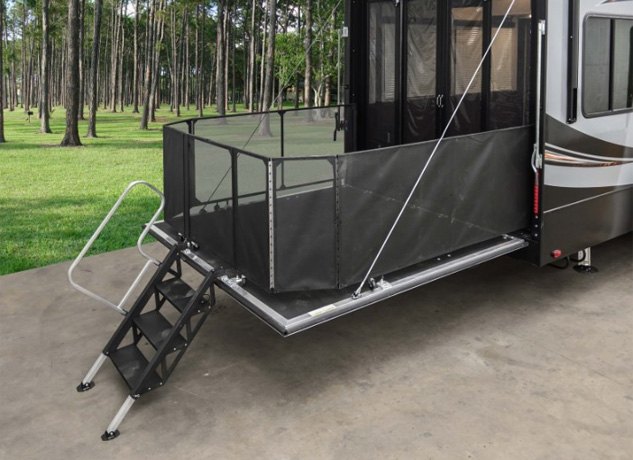 2016 Heartland Cyclone CY 3611 JS Review | RV Guide