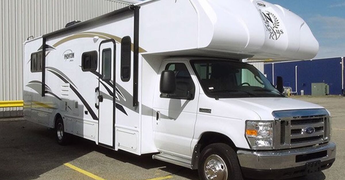 2018 Nexus Phantom 31P Review RV Guide