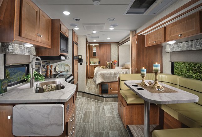 2019 forest river sunseeker 2420ms