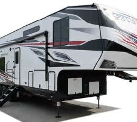 2023 Genesis Supreme Genesis CR 32CRXL | RV Guide