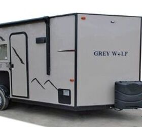 2022 Forest River Cherokee Grey Wolf Fish House 16BF