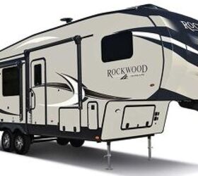 2022 Forest River Rockwood Ultra Lite FW 2442BS