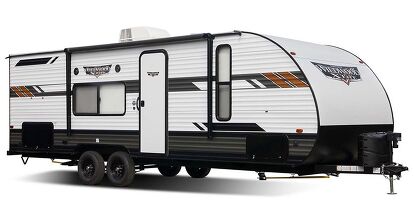 2022 Forest River Wildwood X-Lite West 241RLXL