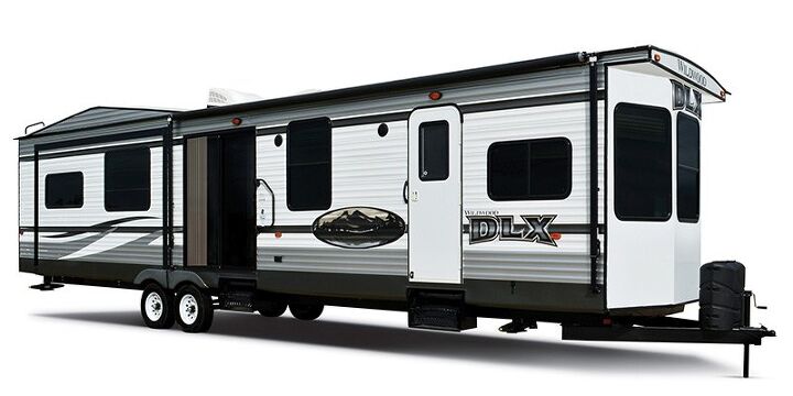 2015 Forest River Wildwood DLX 426 2B