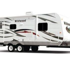 2013 Forest River Wildwood 32BHDS