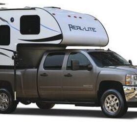 2019 Palomino Real-Lite Truck Camper HS-1801