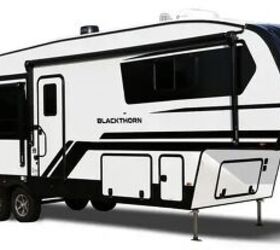 2024 East To West Blackthorn 27BH OK RV Guide   Media 