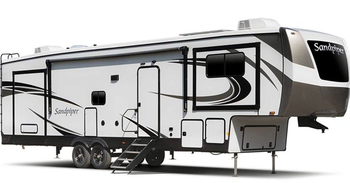 2025 Forest River Sandpiper 3800RK RV Guide
