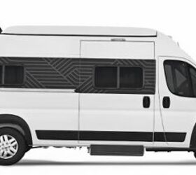 2025 Winnebago Roam 59RZ