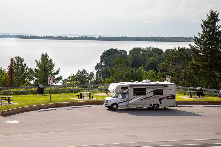 6 Northern Ontario Lookouts Perfect for Your Next RV Adventure